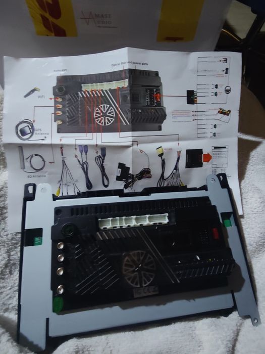 Штат. магнітола Mercedes-Benz Vito, Viano, W639, W203, W209, W463 2/32