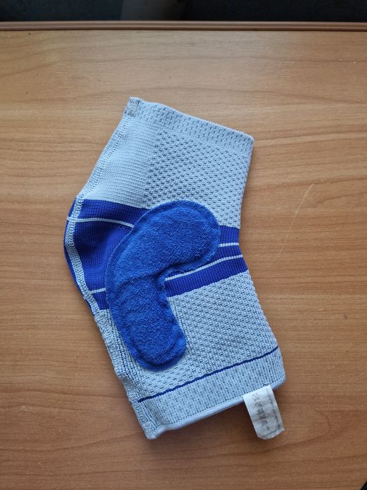 Бандаж Bauerfeind MalleoTrain