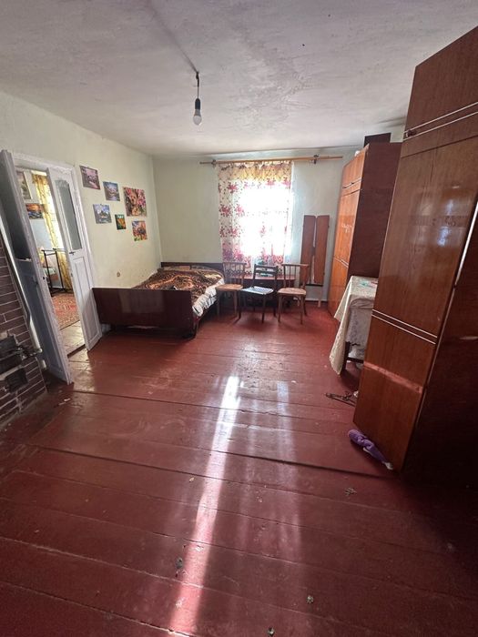 Продам будинок  в селі Оздів.