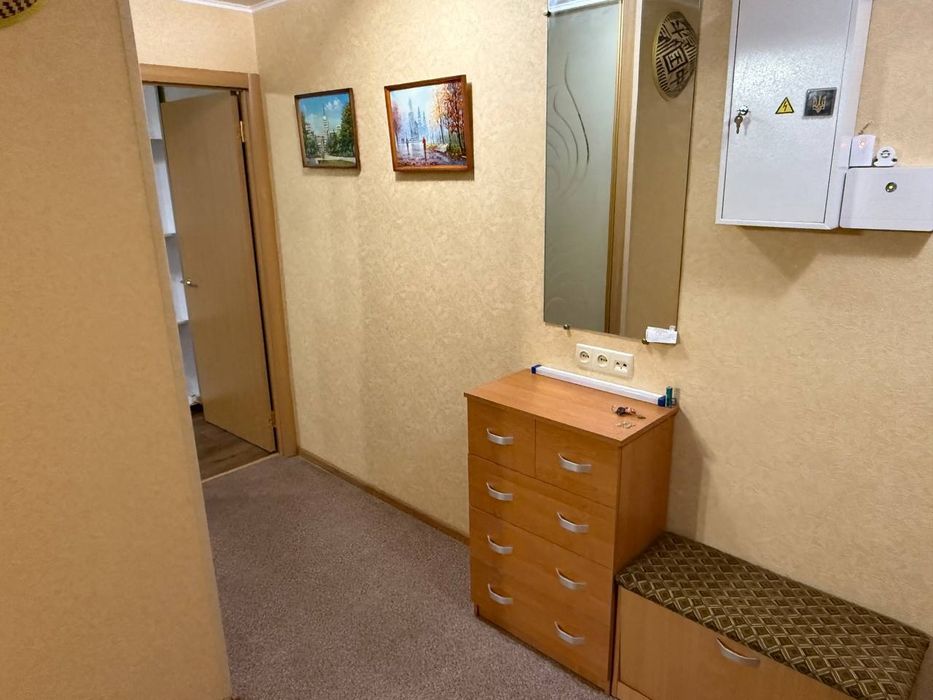 2-х кімнатна квартира в центрі міста