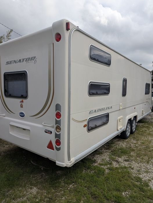 Caravana/ Rodado Duplo / 6 pessoas/levo ao local