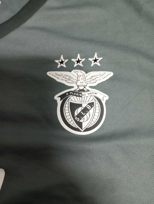 Camisola Benfica XL
( Nunca usada )