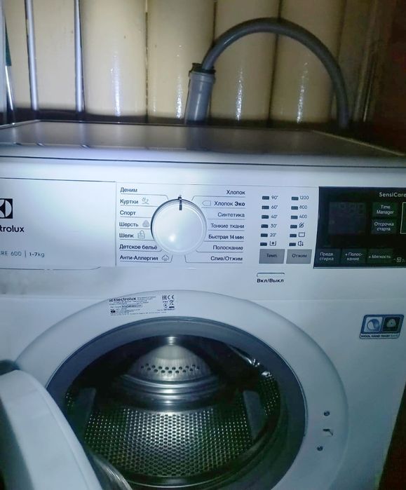 Стиральная машина Electrolux 600|1-7kg