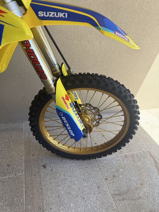 Suzuki RMZ 450 estado impecavel.