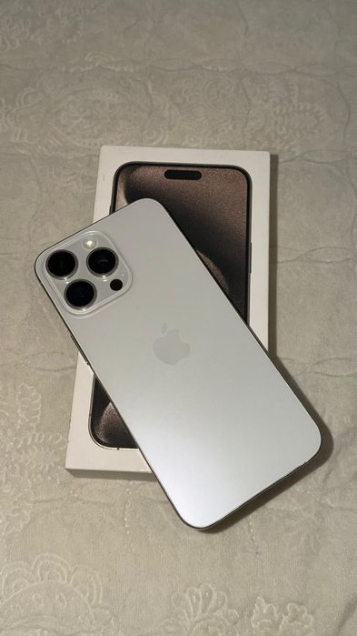 Iphone 15 Pro Max 256 gb Biały
