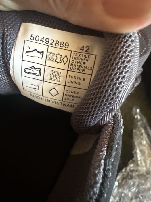 Кросівки Hugo Boss сітка р.42 на 41 -26 см нові