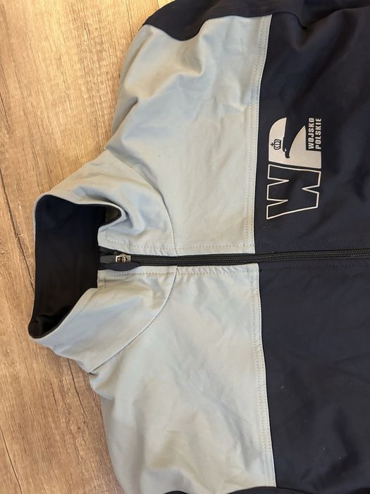 Odzież sportowa mon