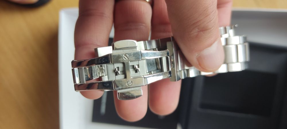 Relógio Hamilton automático American Classic Valiant Auto