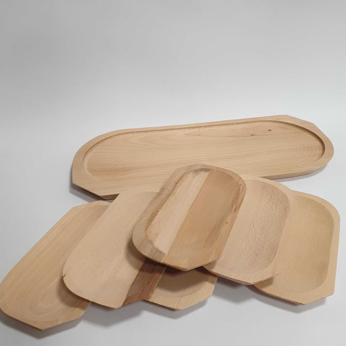 Zestaw naczyń drewnianych na grilla