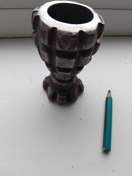 Попільничка окопна творчість