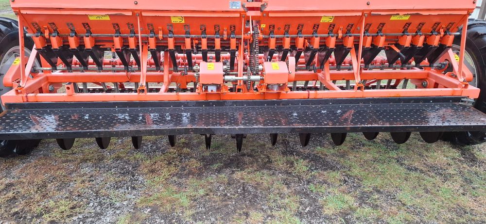 Сівалка Favorit СЗФ-3600