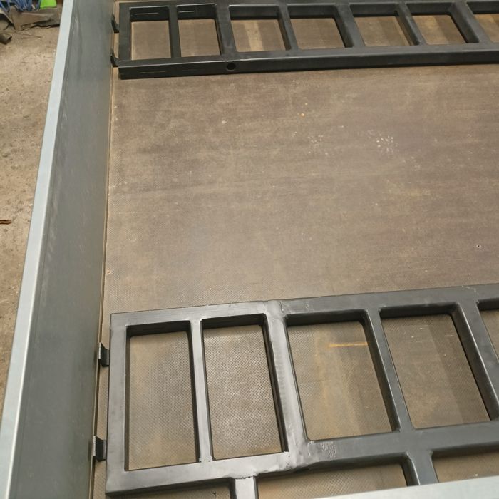 Platforma najazdy do przewozu quada