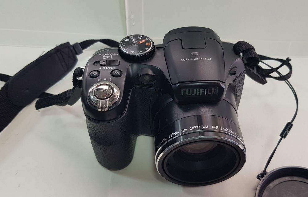 Фотоапарат Fujifilm FinePix S2980