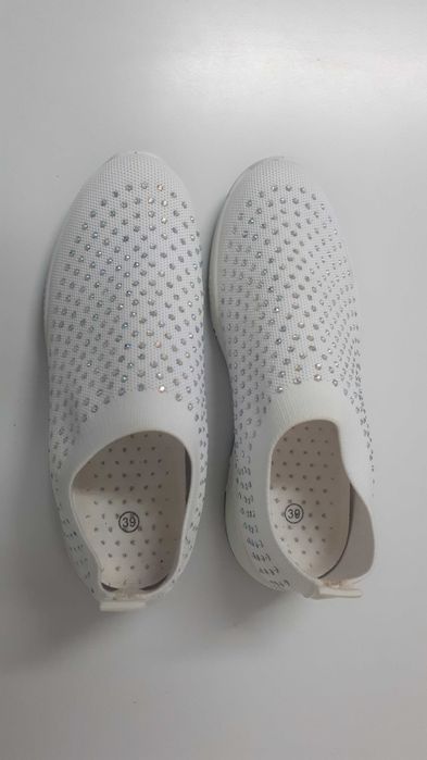 Ténis de senhora brancos Nº39