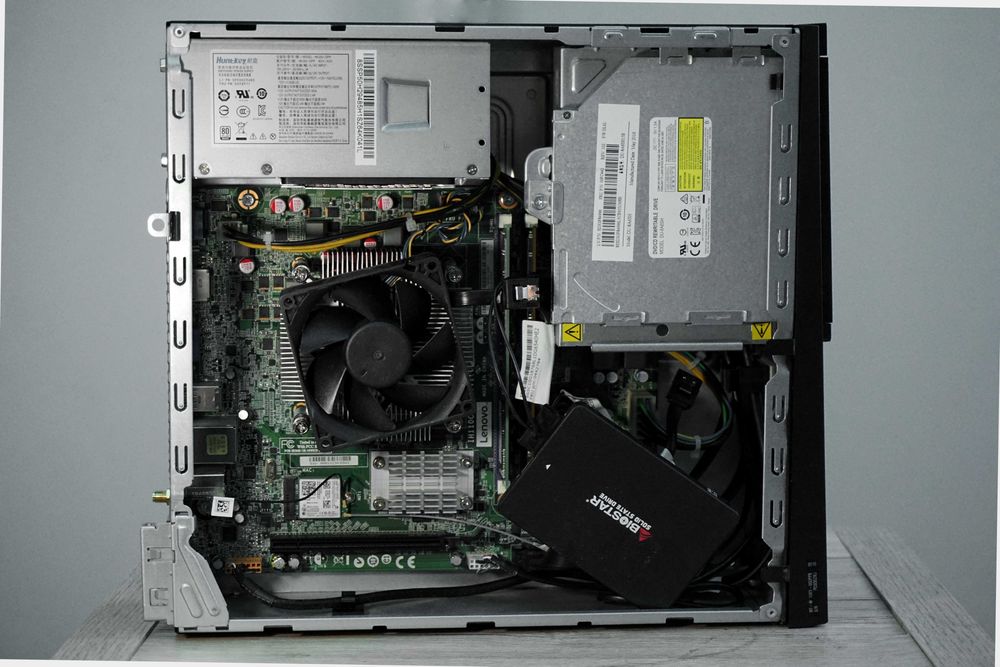 Komputer Lenovo i7 | Gotowy do pracy | Windows 11 | SSD | Wi-Fi | Bluetooth |