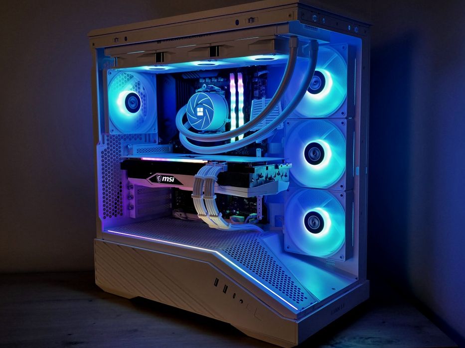 Komputer gamingowy RTX 3070 TI Ryzen 5 32GB 1TB Argb