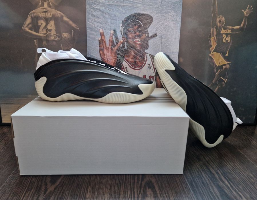 Adidas Harden Volume 9 roz. 45