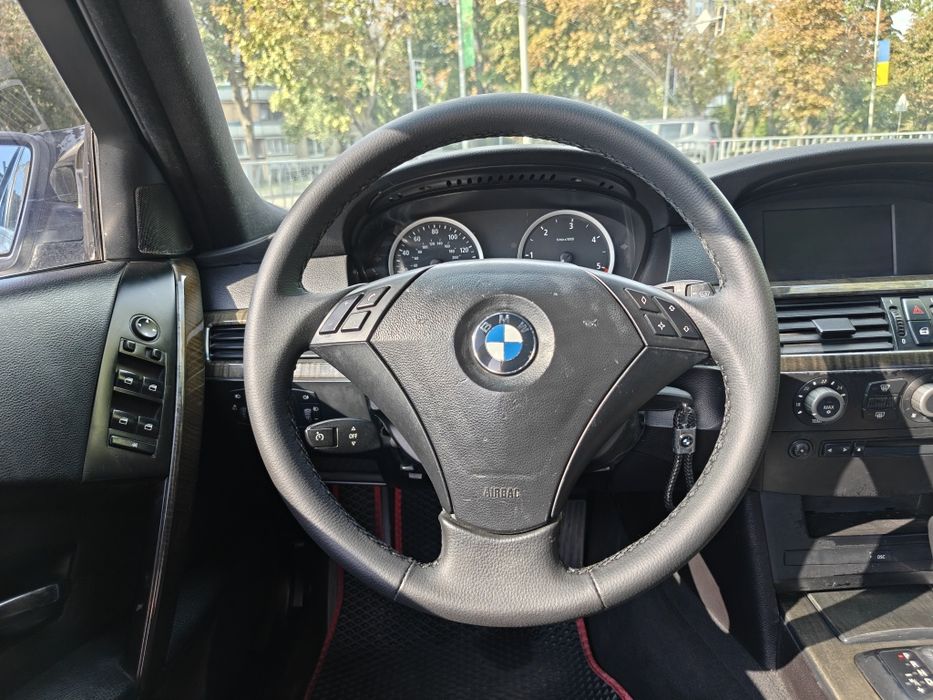 Продам Bmw 5 e60 3.0 дизель