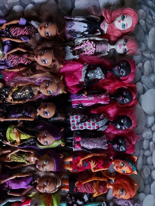 Монстер хай разные