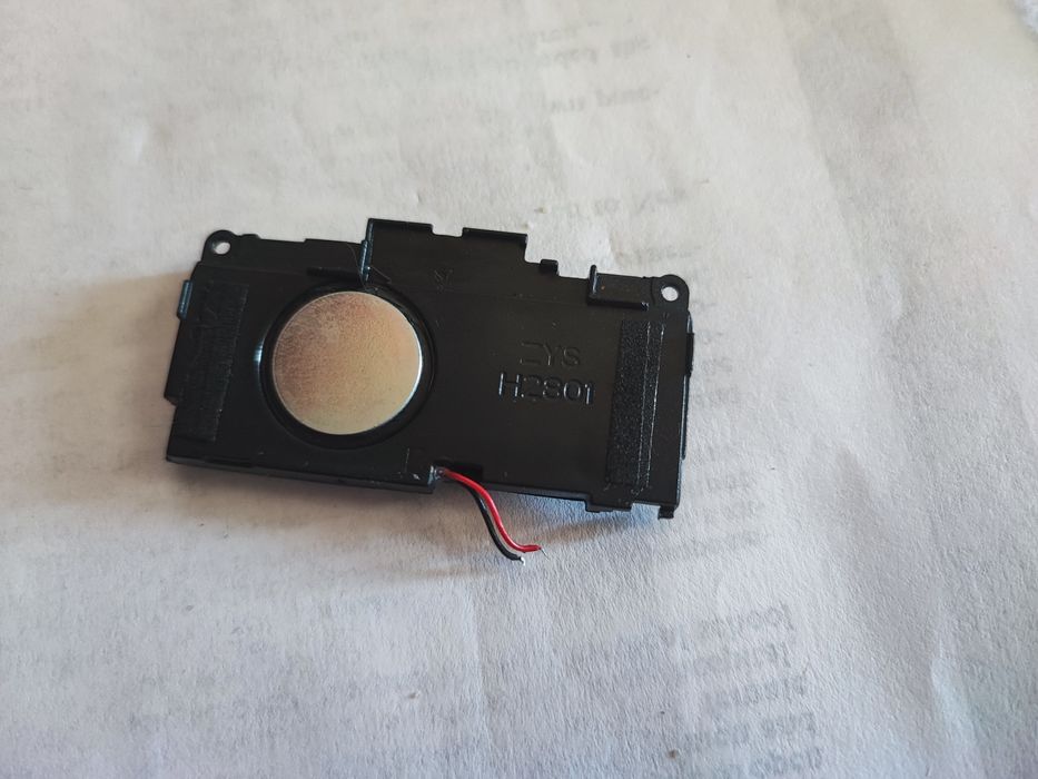 Динамик від телефона