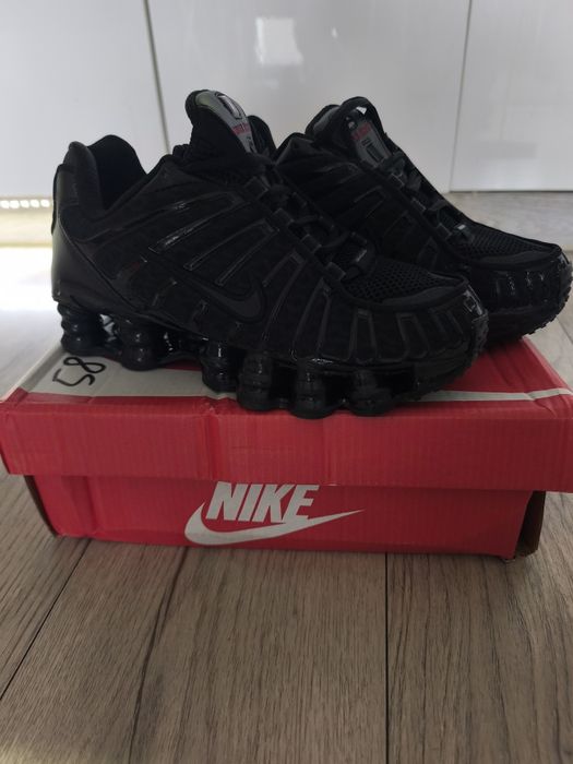 Shoxy Nike czarne