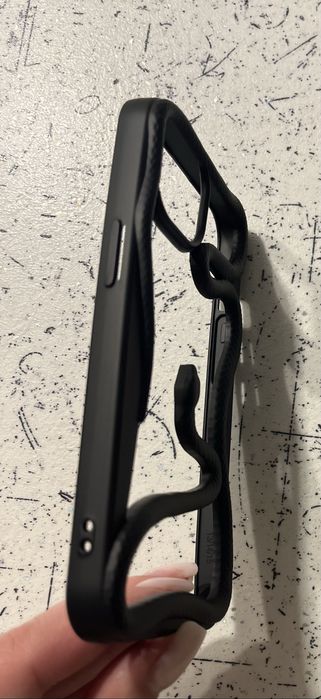 Чохол на iphone 13