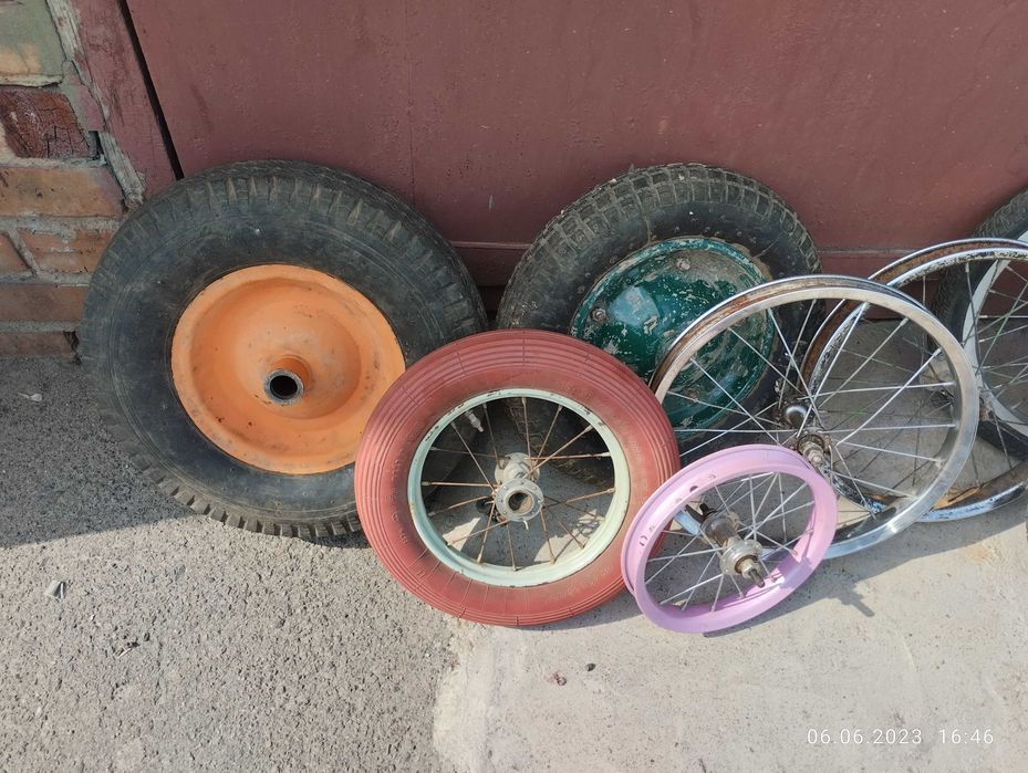 Колесо 10",12,5"(62*203),14",16" ,21",камеры обод каретка тачка