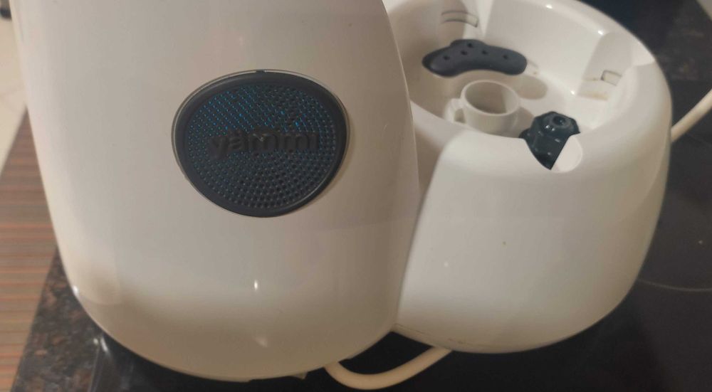 Base Yammi 2 avariada para peças
