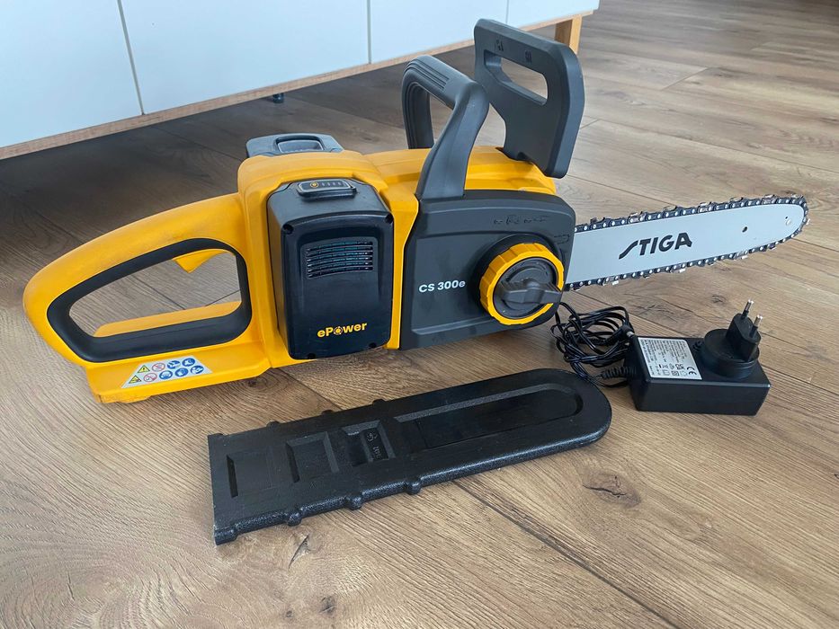 Pilarka akumulatorowa Stiga CS300e