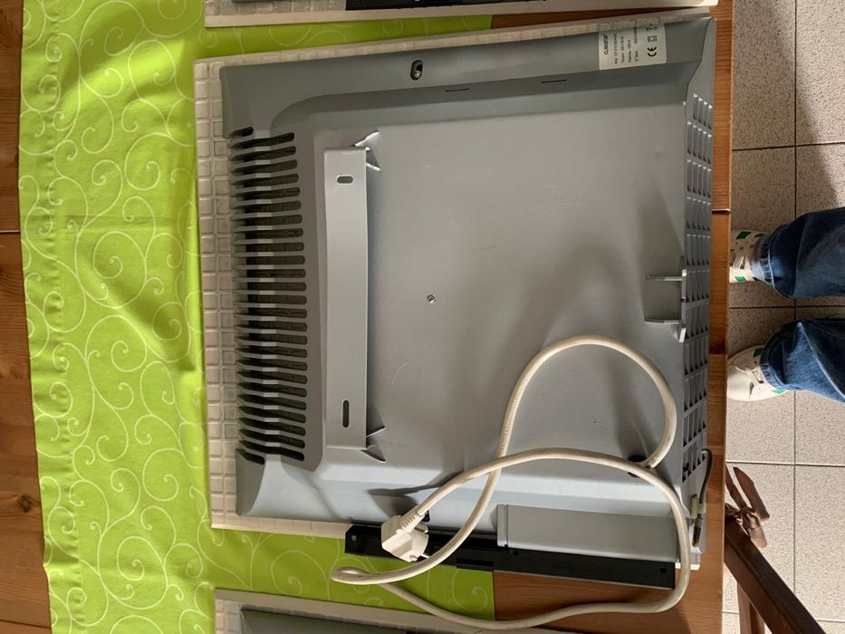 4 Aquecedores Elétricos Climastar CR SYSTEM Avant 1000 W