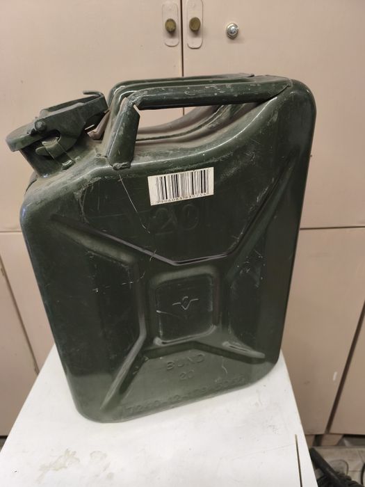 Kanister metalowy 20l