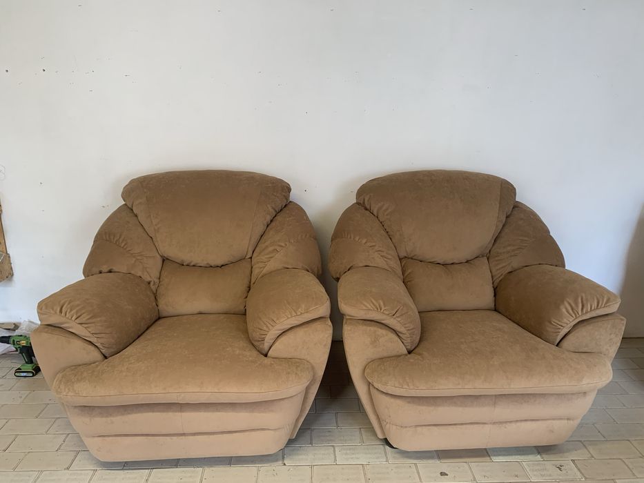 Перетяжка, реставрація меблів