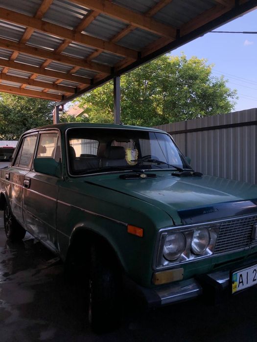 Продам ВАЗ-2103. Автомобіль у хорошому стані, на впевненому ходу.