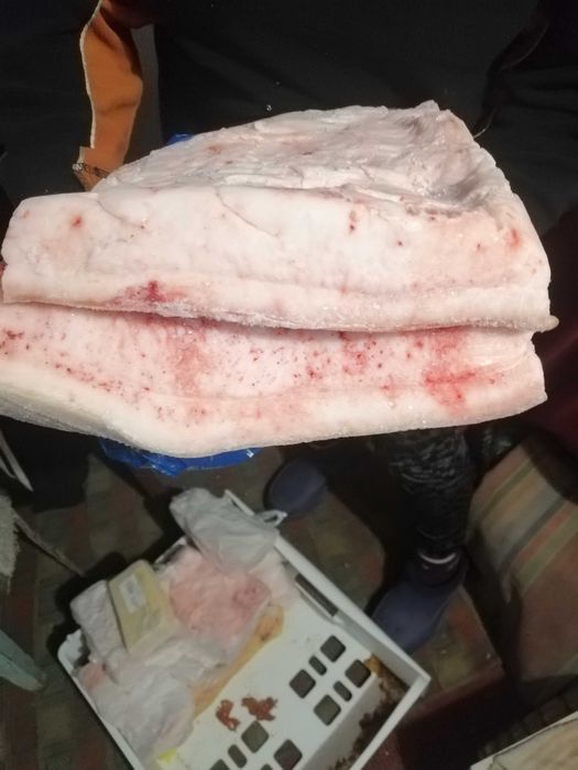 Продам свіже сало
