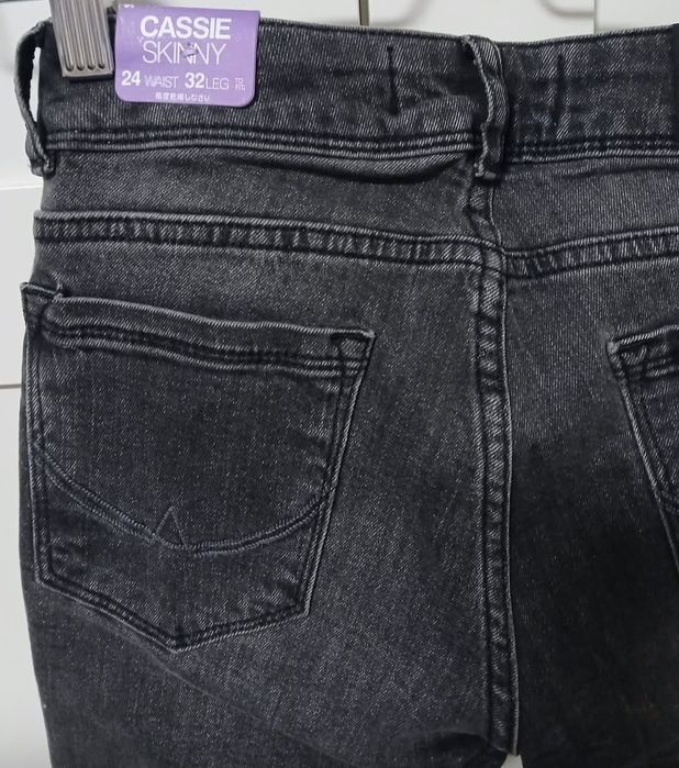 Spodnie jeansowe Superdry