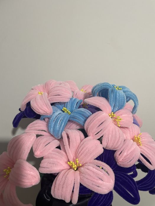 Buques de flores felpudas