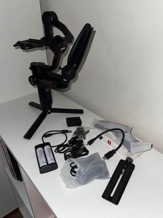 Zhiyun Weebill S + 2 pegas e acessórios – Excelente estado