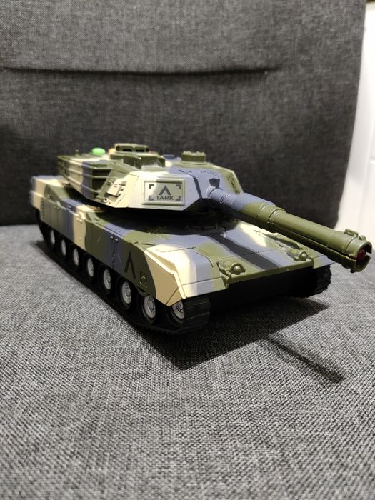 Іграшка танк 7960