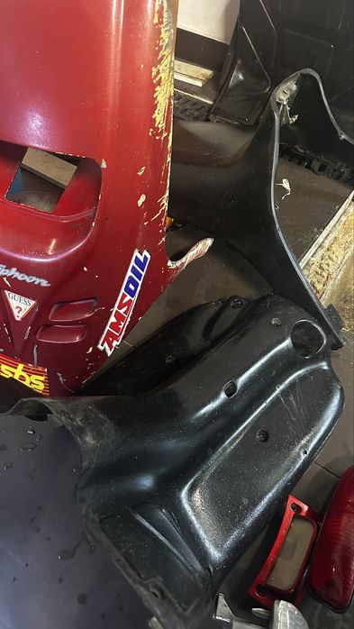 Carnagens gilera typhoon e banco