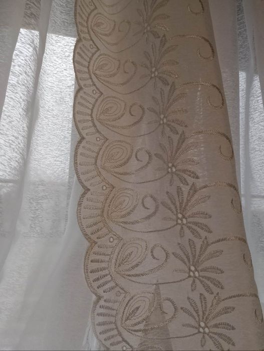 Krótka firanka w idealnym stanie