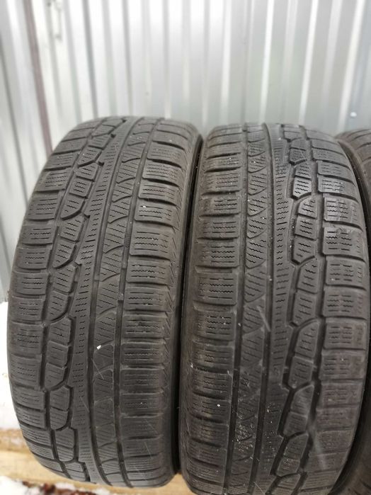 4 opony zimowe Nokian 225/55R18 z rantem, 7 i 6,5mm.
