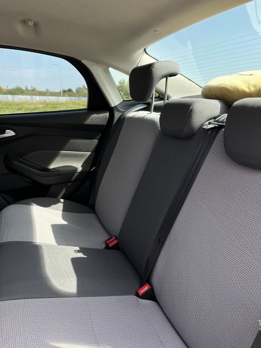 Продам Ford focus 1.0 MT(lll покоління)