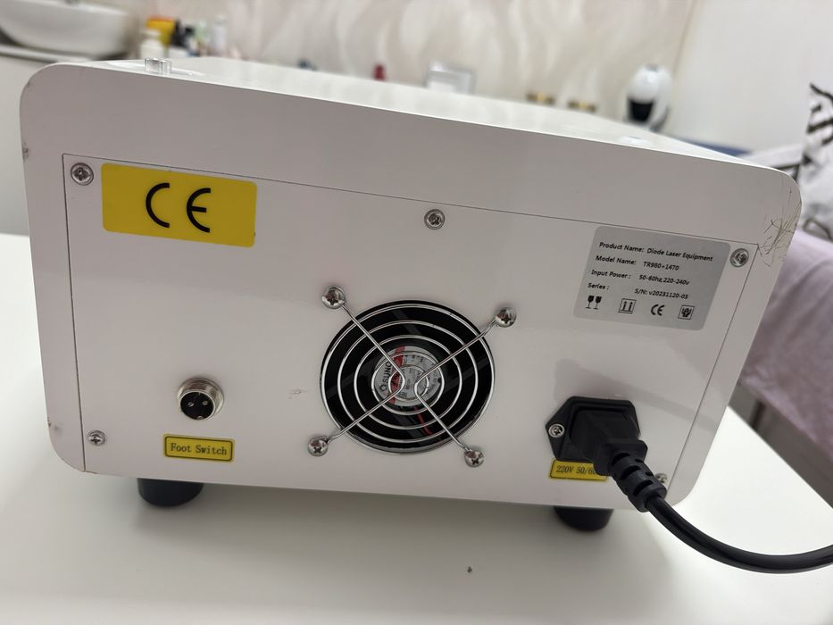 ENDOLASER parcelado em ate 3x — Equipamento de clínica , Semi novo