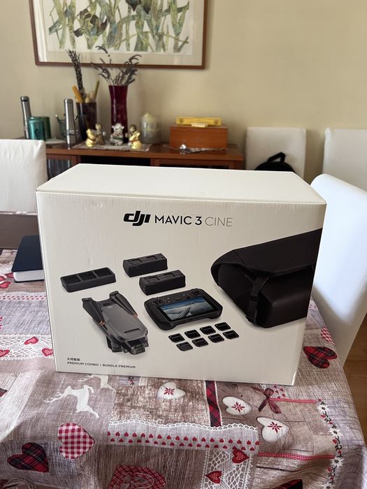 DJI Mavic 3 Cine Premium Combo Новий