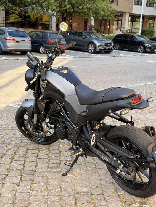 Benelli Leoncino 250