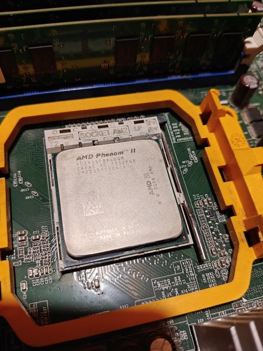 Комплект материнка+проц+оперативка+відеокарта