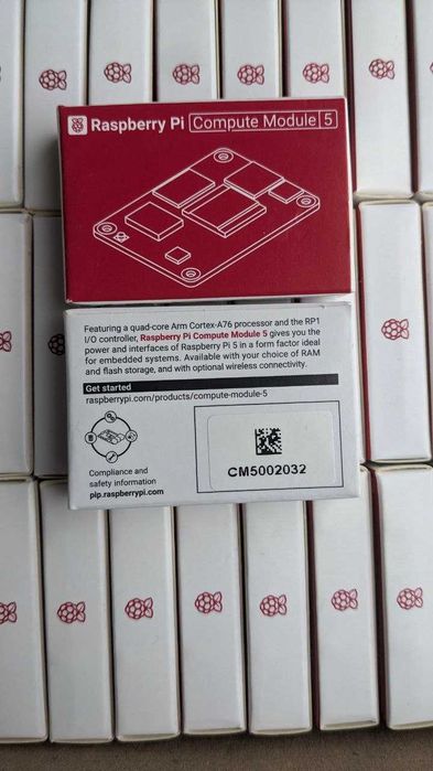 Raspberry Pi Compute Module 5 (CM5) 2 GB RAM, 16 / 32 / 64 GB eMMC  CM5002016 CM5002032 CM5002064