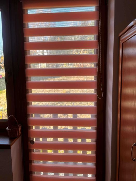 Nowe rolety okienne dzień/noc 49x215 szare, różowe