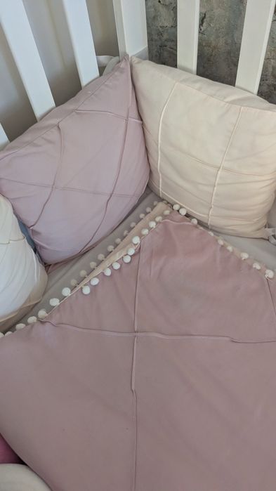 Ліжечко ,балдахін,постіль,бортики ,кокон