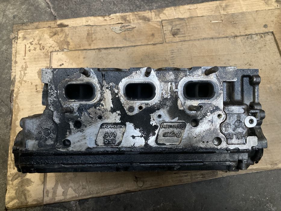 głowica 059354 Audi 2.7 tdi